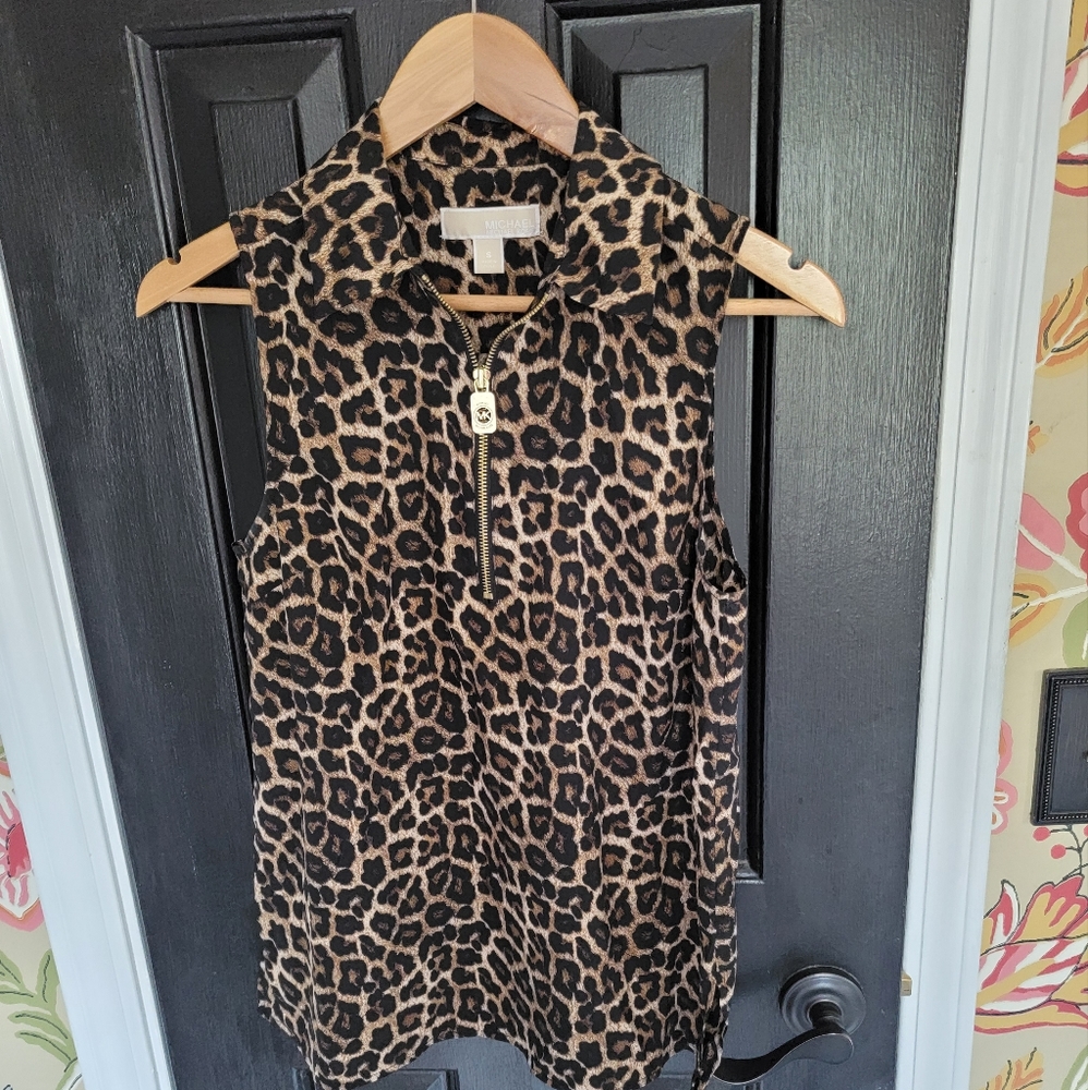 Half zip sleeve top